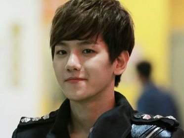 Baekhyun Pictures, Images and Photos
