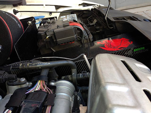carbon_engine_bay_left_side_zps03f01a7f.jpg