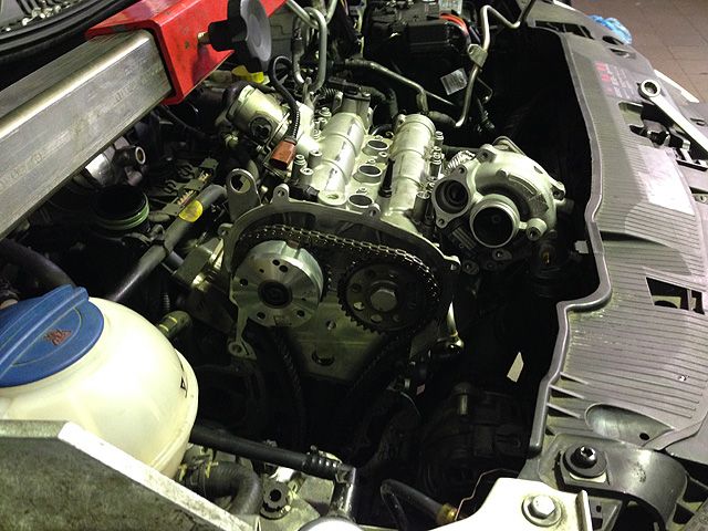 exhaust_valve_springs_upgrade2_zps07572da5.jpg