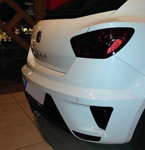 tail_lights_off3_zpsadb75c57.jpg